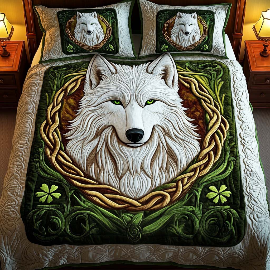 Emerald Gaze Quilted Bedding Set Christmas Present Ideas Emerald Gaze Quilted Bedding Set Christmas Present Ideas