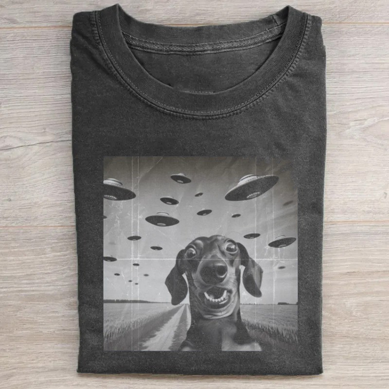 Funny UFO Dachshund Selfie T-Shirt Doxie Lovers Shirt Father'S Day Gifts Funny UFO Dachshund Selfie T-Shirt Doxie Lovers Shirt Father'S Day Gifts